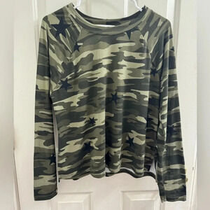 Lola and Grace long sleeve army print with stars top